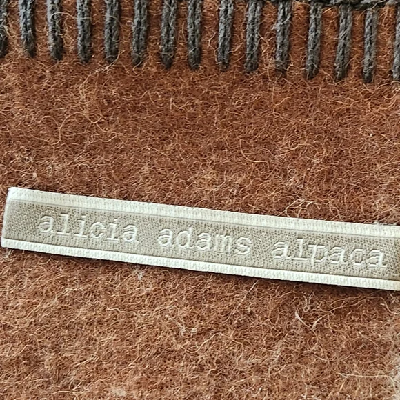 ALICIA ADAMS Alpaca Blanket Brown Striped Home Bedding 63 x 54 Made In Peru - Picture 3 of 8